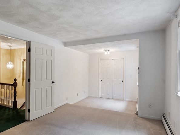 16 Minehan Ln, Marlborough MA 01752