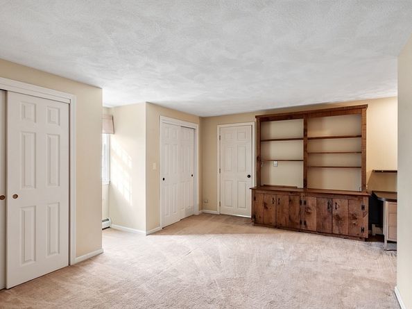 16 Minehan Ln, Marlborough MA 01752
