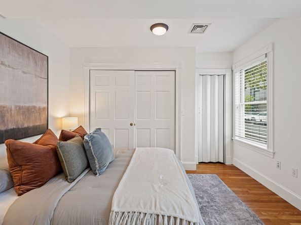 296 West Third St 1, Boston MA 02127