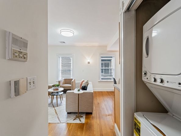 296 West Third St 1, Boston MA 02127