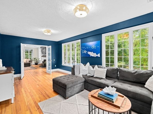 908 Main St, Norwell MA 02061