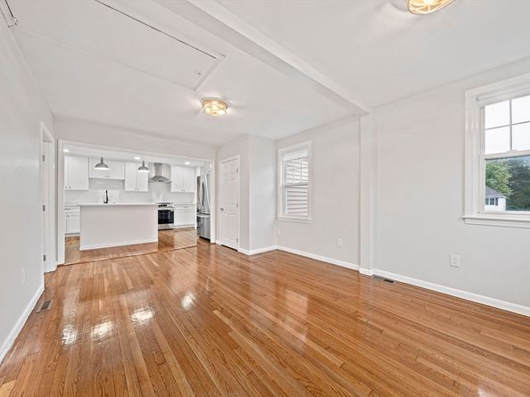 58 Woodlawn Road, Randolph MA 02368
