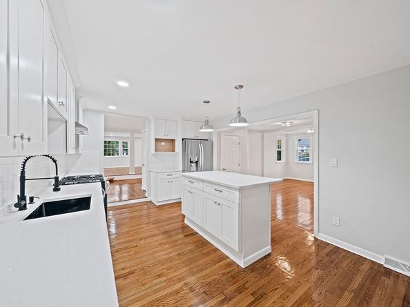 58 Woodlawn Road, Randolph MA 02368