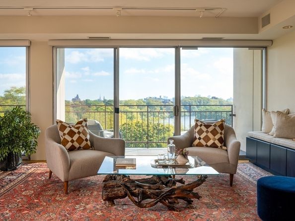 1010 Memorial Drive 7D&E, Cambridge MA 02138