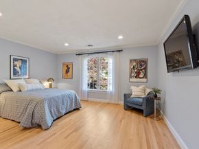 9 Garland Rd, Lincoln MA 01773