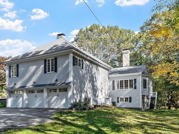 9 Garland Rd, Lincoln MA 01773