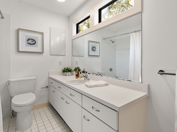 15 Roberts Road D, Cambridge MA 02138