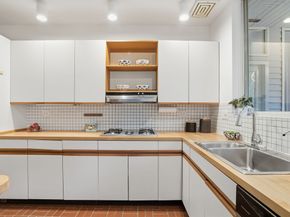 14 Chauncy St 4, Cambridge MA 02138
