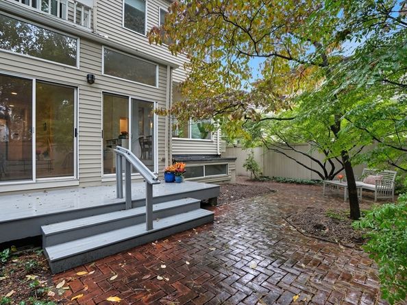 14 Chauncy St 4, Cambridge MA 02138