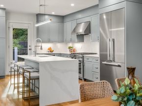 188 Mason Ter 188, Brookline MA 02446
