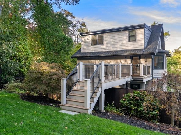 188 Mason Ter 188, Brookline MA 02446