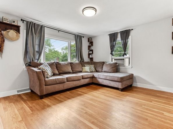 24 Western Ave, Beverly MA 01915