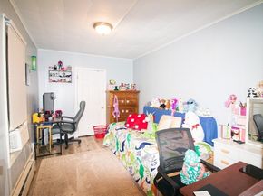 302 Pleasant St, Leominster MA 01453