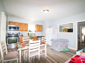 302 Pleasant St, Leominster MA 01453