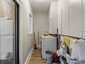 12 Windsor Street, Worcester MA 01605