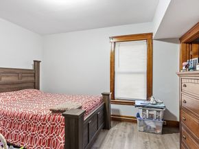 12 Windsor Street, Worcester MA 01605