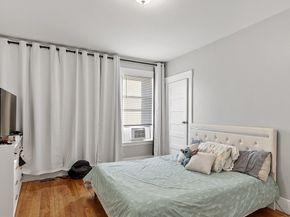 12 Windsor Street, Worcester MA 01605