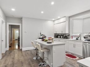 12 Windsor Street, Worcester MA 01605