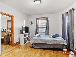 12 Windsor Street, Worcester MA 01605