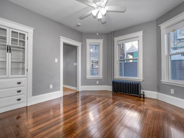 29-31 Fenwick St, Somerville MA 02145