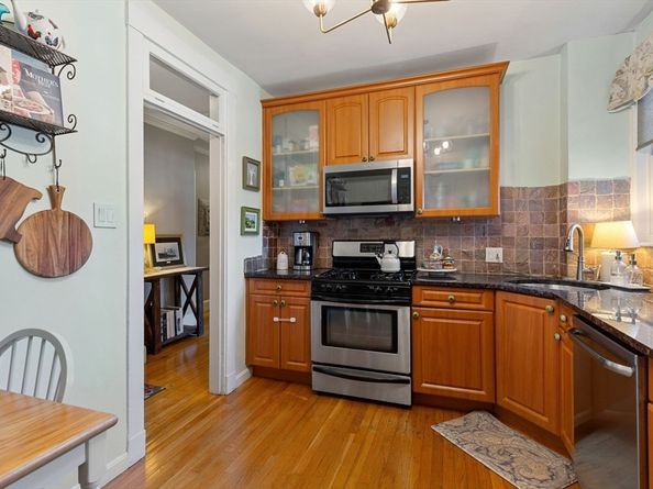 569 Franklin Street 1, Melrose MA 02176