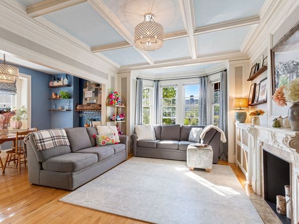 569 Franklin Street 1, Melrose MA 02176
