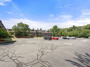 688 Boston Post Rd E 304, Marlborough MA 01752