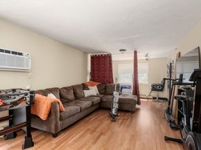 688 Boston Post Rd E 304, Marlborough MA 01752