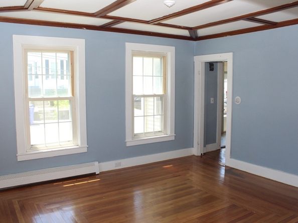 10-12 Orchard St, Milford MA 01757