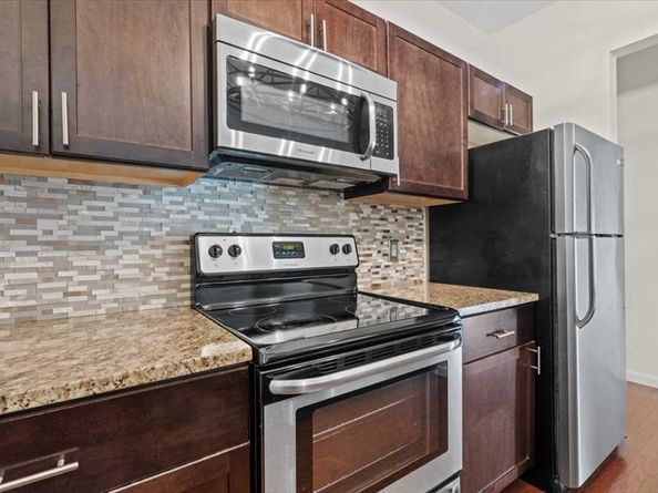 2 Arden Mills Way 2210, Fitchburg MA 01420