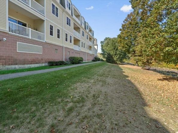 2 Arden Mills Way 2210, Fitchburg MA 01420