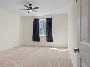 2 Arden Mills Way 2210, Fitchburg MA 01420