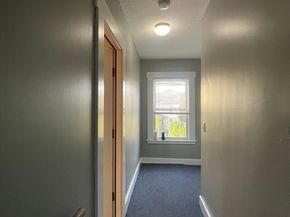 60 Pearl St, Leominster MA 01453