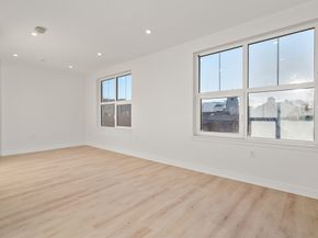 1151 Walnut 207, Newton MA 02461