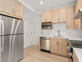 1151 Walnut 207, Newton MA 02461