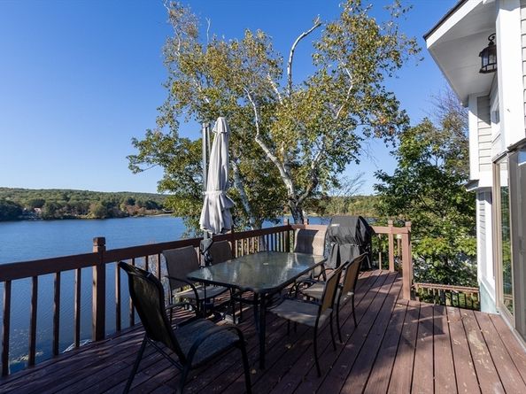 19 Pine Trl, West Brookfield MA 01585