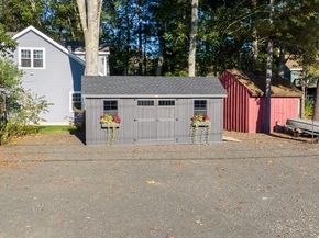 19 Pine Trl, West Brookfield MA 01585