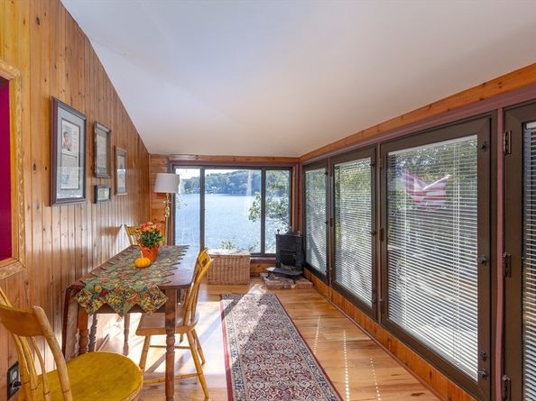 19 Pine Trl, West Brookfield MA 01585