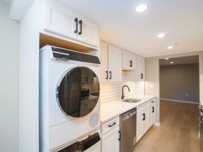 49 Melrose St 1H, Melrose MA 02176