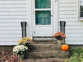 67 Long Ave, Framingham MA 01702