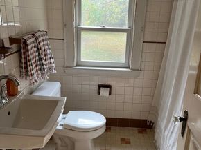 67 Long Ave, Framingham MA 01702