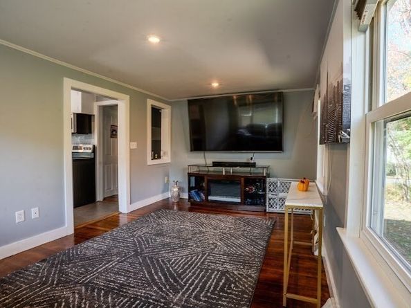 14 Elsie Ave, Billerica MA 01821