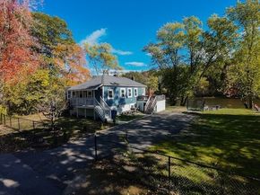 14 Elsie Ave, Billerica MA 01821