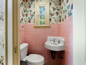 68 Vernon St, Newton MA 02458