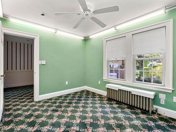 68 Vernon St, Newton MA 02458