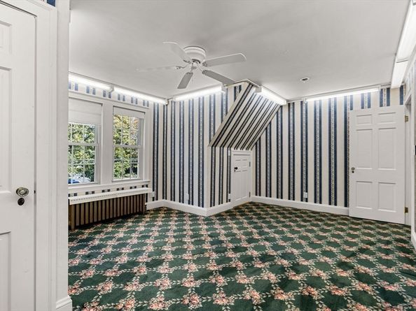 68 Vernon St, Newton MA 02458
