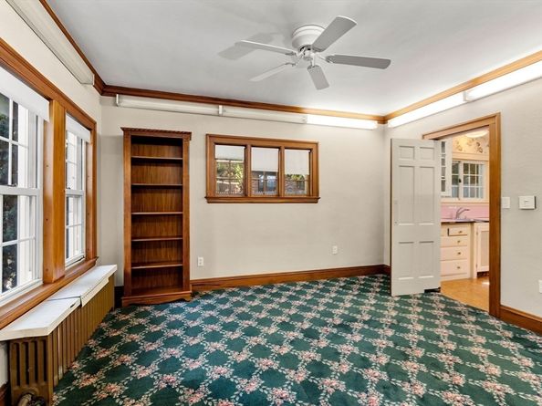 68 Vernon St, Newton MA 02458