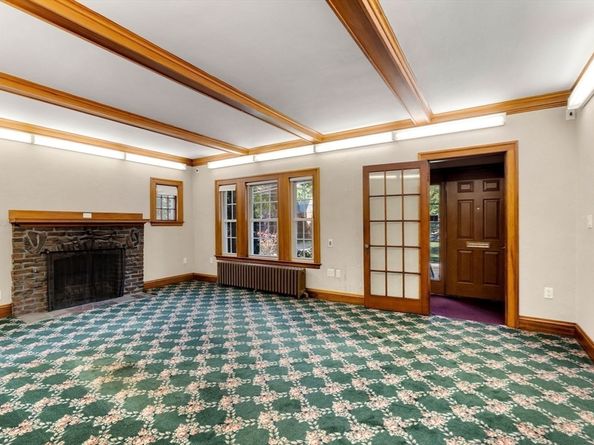 68 Vernon St, Newton MA 02458