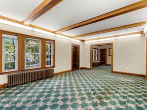 68 Vernon St, Newton MA 02458