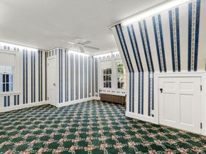 68 Vernon St, Newton MA 02458